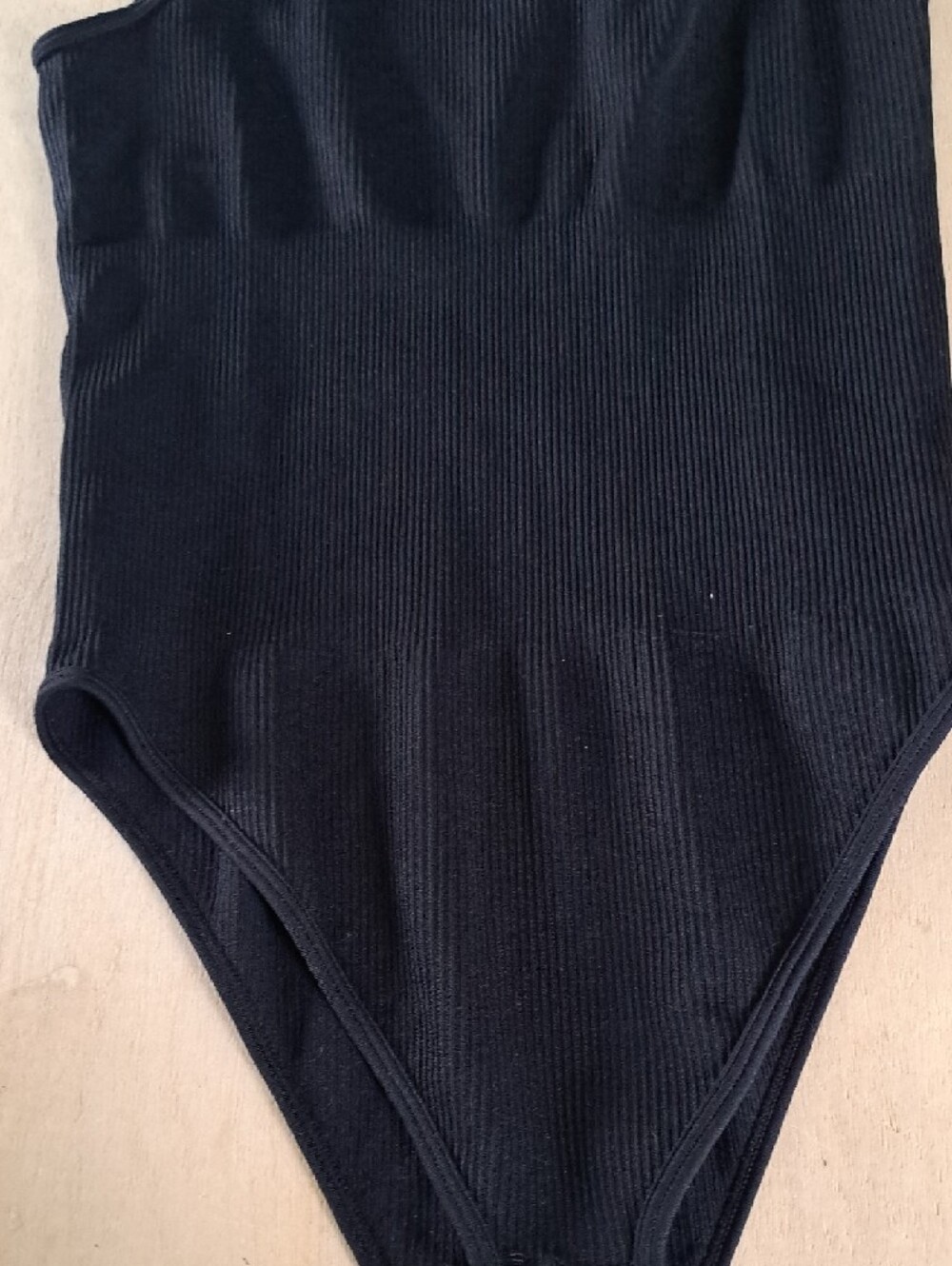 OQQ V-Neck Sleeveless Ribbed Seamless Stretch Fitted Bodysuit Cream Sz L - Picture 4 of 9
